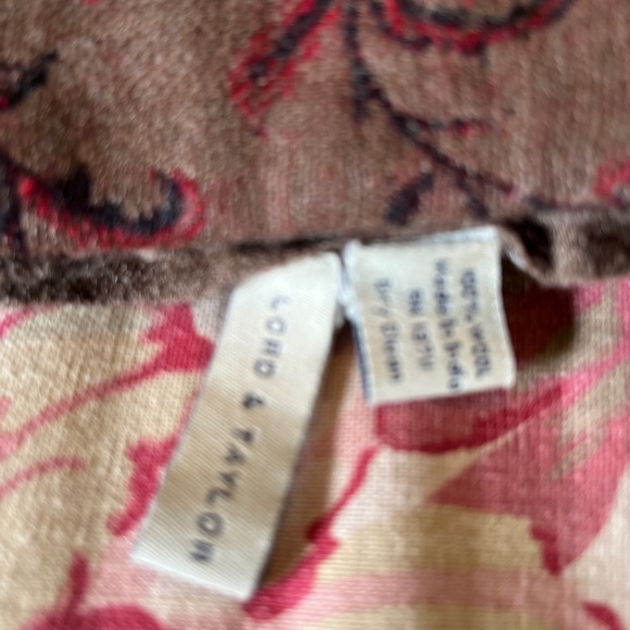 Vintage LORD & TAYLOR Extra Large 40"Wx82"L Wool Wrap Scarf Floral  Quiet Luxury - Picture 13 of 16